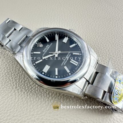Clean Factory Rolex Oyster Perpetual 124300-0002 Quadrante Nero 41mm | Super Clone Replica